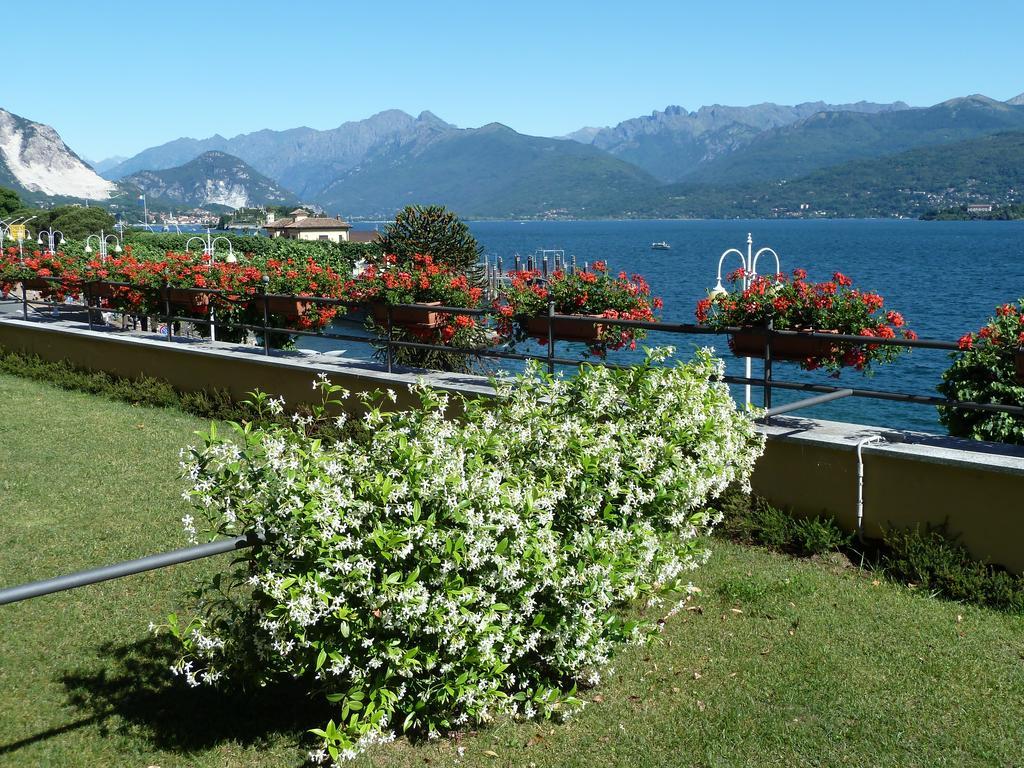 Hotel Residence La Luna Nel Porto Stresa Exteriér fotografie