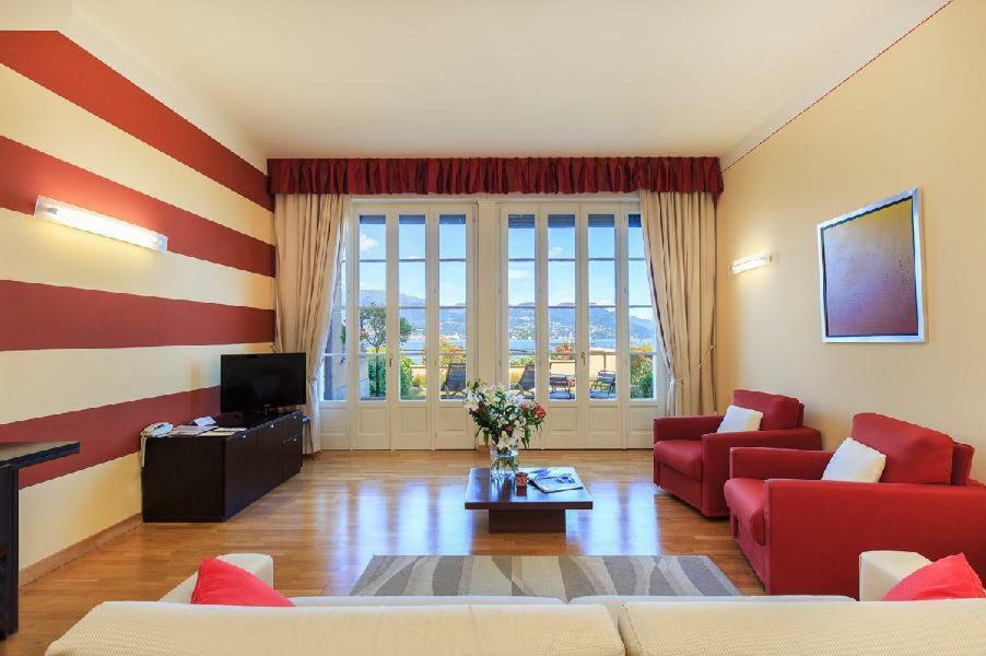 Hotel Residence La Luna Nel Porto Stresa Exteriér fotografie